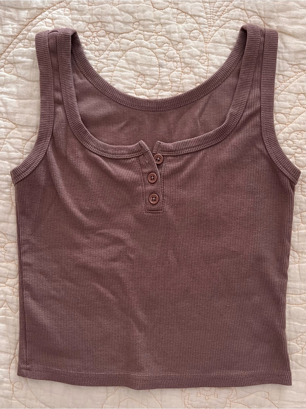 Women’s Sleeveless Ribbed Henley Taupe Tank Top S